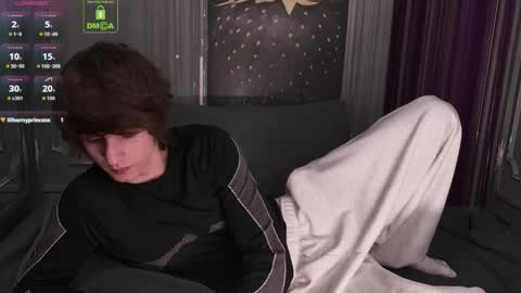 HOOG online show from March 27, 8:54 pm