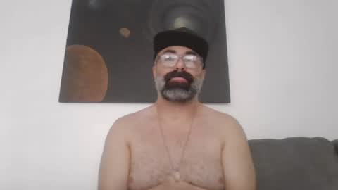 Showing off gets me off online show from July 12, 8:55 pm