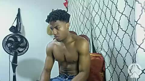 sugarbaby online show from March 10, 12:40 am