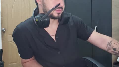 Lukas online show from January 18, 2:35 am