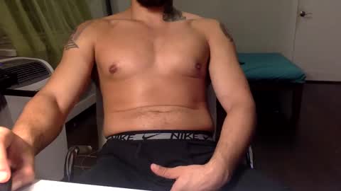 hornybbcxx online show from December 7, 5:15 am