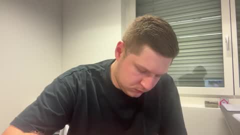 hornyboy95300 online show from January 8, 4:54 pm