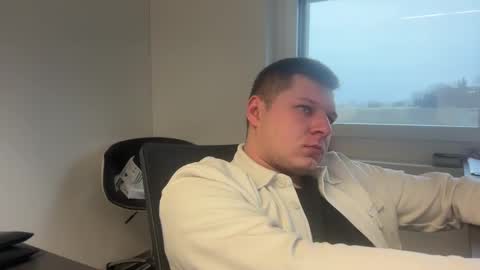 hornyboy95300 online show from January 2, 2:13 pm