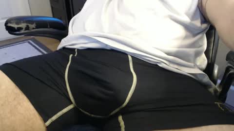 hornydawg50 online show from December 26, 6:33 pm