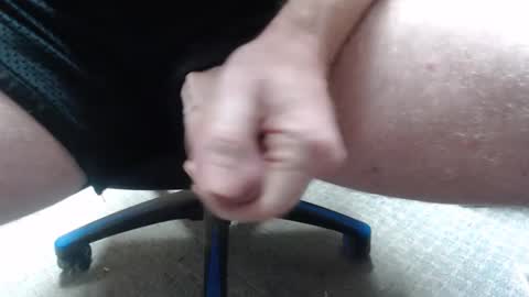 hornyman00091 online show from January 6, 1:42 am