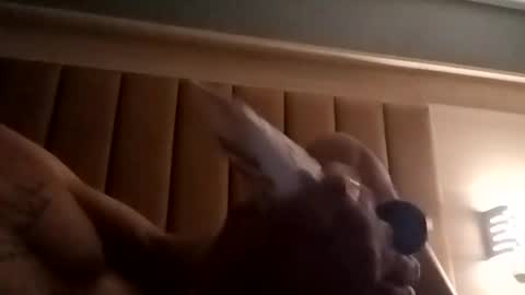 hornysaint310 online show from December 14, 3:07 am