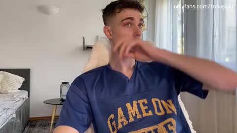 Travis online show from September 22, 11:43 am