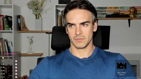 Martin online show from December 9, 7:03 pm