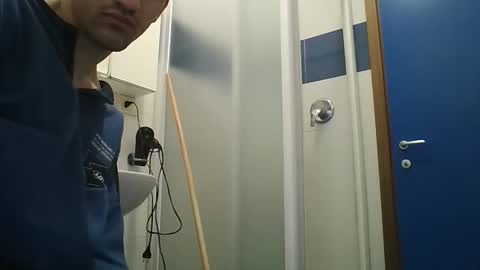 hotandwild2003 online show from April 6, 12:07 am