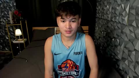 XANDRA hugecock online show from February 4, 6:49 pm