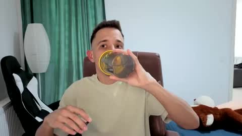 Hotboyshorny online show from March 18, 8:39 am