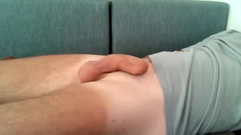 hotburrito1 online show from September 27, 8:45 am