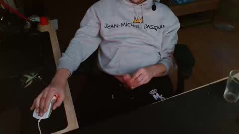 Mephisto667 online show from November 13, 3:11 am