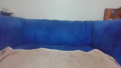 hotguyy001 online show from September 28, 3:04 am