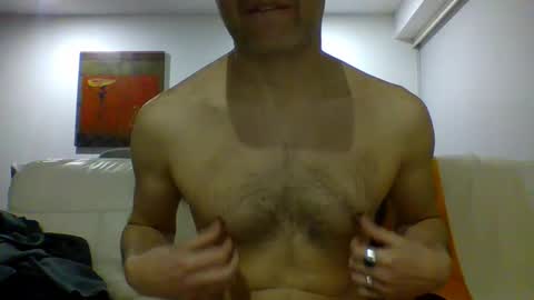 hottitan  twitter Marianoshcam online show from October 9, 4:50 am