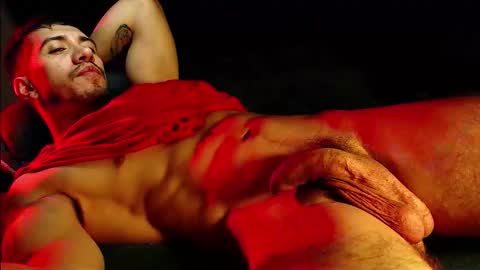 Hotlatinking online show from February 1, 9:46 pm