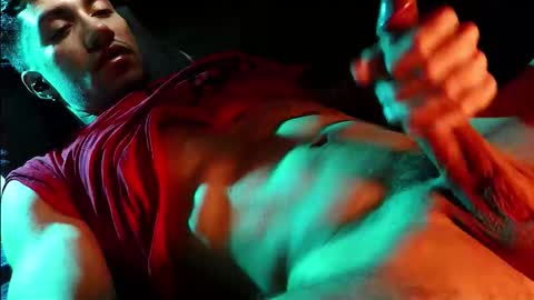 Hotlatinking online show from October 28, 1:52 am