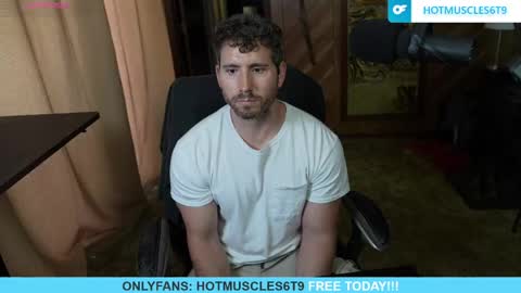 hotmuscles6t9 online show from May 31, 7:04 pm