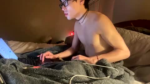 hottiewithabody101 online show from May 11, 1:29 am