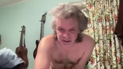 howlingatnothing online show from February 15, 11:46 pm