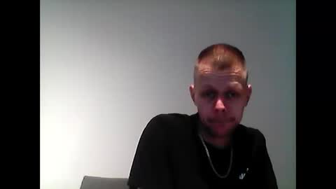 hubikush22 online show from December 15, 2:30 am