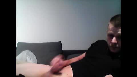 hubikush22 online show from December 12, 2:26 am