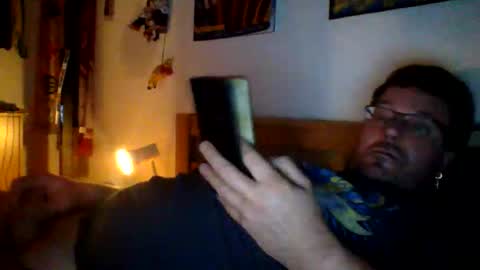 hubschmid12 online show from November 11, 10:26 pm