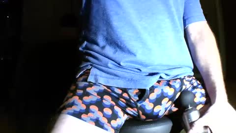 Howdy online show from November 15, 11:01 am