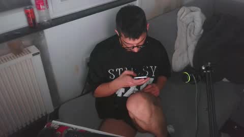 LittleDevilXo1999 online show from December 21, 7:22 pm