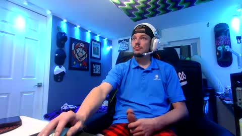 hungtxcock92 online show from October 11, 1:04 pm