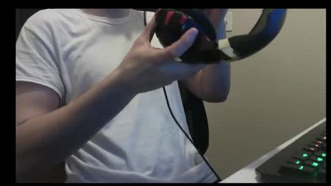 hunk872985 online show from February 1, 2:16 am