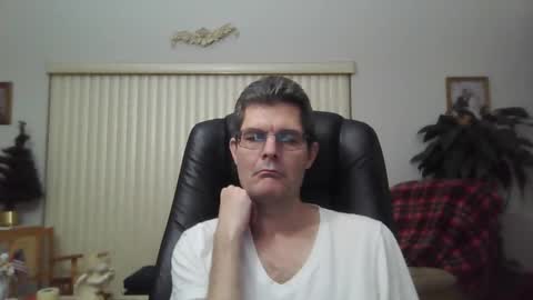 Snapshot of hunkmasclefad458 chatting on December 23, 3:07 am hunkmasclefad458 online show from December 23, 3:07 am