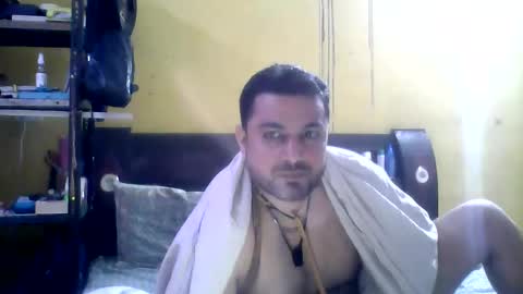 hunkster102 online show from April 29, 6:14 pm