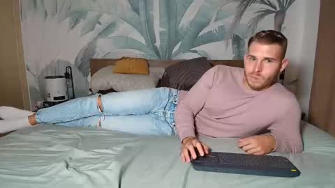 Hunter Bridges online show from September 28, 1:20 pm