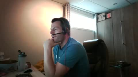 hurley7890 online show from November 25, 3:14 pm