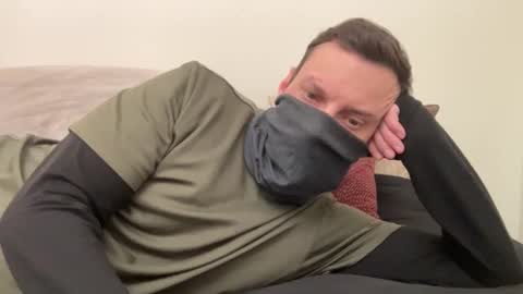 i o ro online show from December 2, 8:06 am