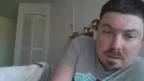 iaguy0587 online show from March 11, 5:53 pm