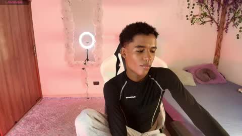 iamandrey_ online show from May 17, 11:12 pm