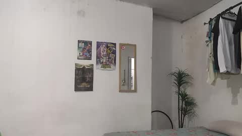 Blue online show from November 13, 8:02 pm