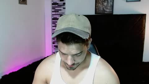Ian Davis online show from May 1, 2:37 am