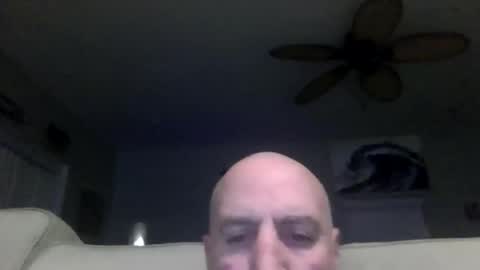 icumming online show from April 4, 3:03 am