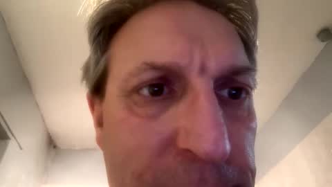 icums4u online show from March 12, 7:10 pm