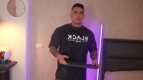 Igor scott online show from December 21, 8:11 am