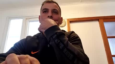 Snapshot of ihtiandar1008 chatting on December 10, 11:43 am ihtiandar1008 online show from December 10, 11:43 am