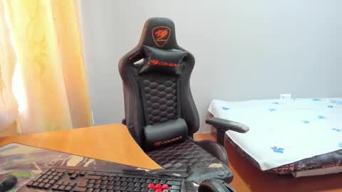 iliaskris online show from January 19, 8:49 am