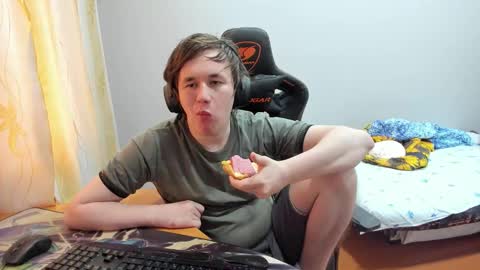 iliaskris online show from September 21, 11:43 am