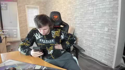 iliaskris online show from March 9, 4:05 am