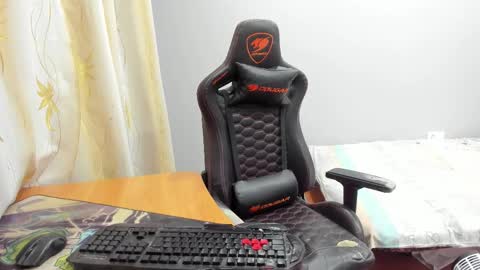 iliaskris online show from February 17, 4:17 pm