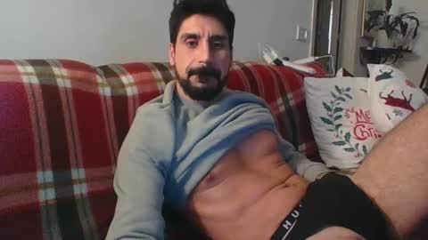 ilmangj90 online show from December 12, 5:37 pm