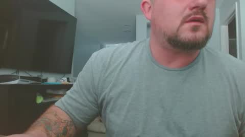 Letsgogetit online show from January 5, 5:27 pm